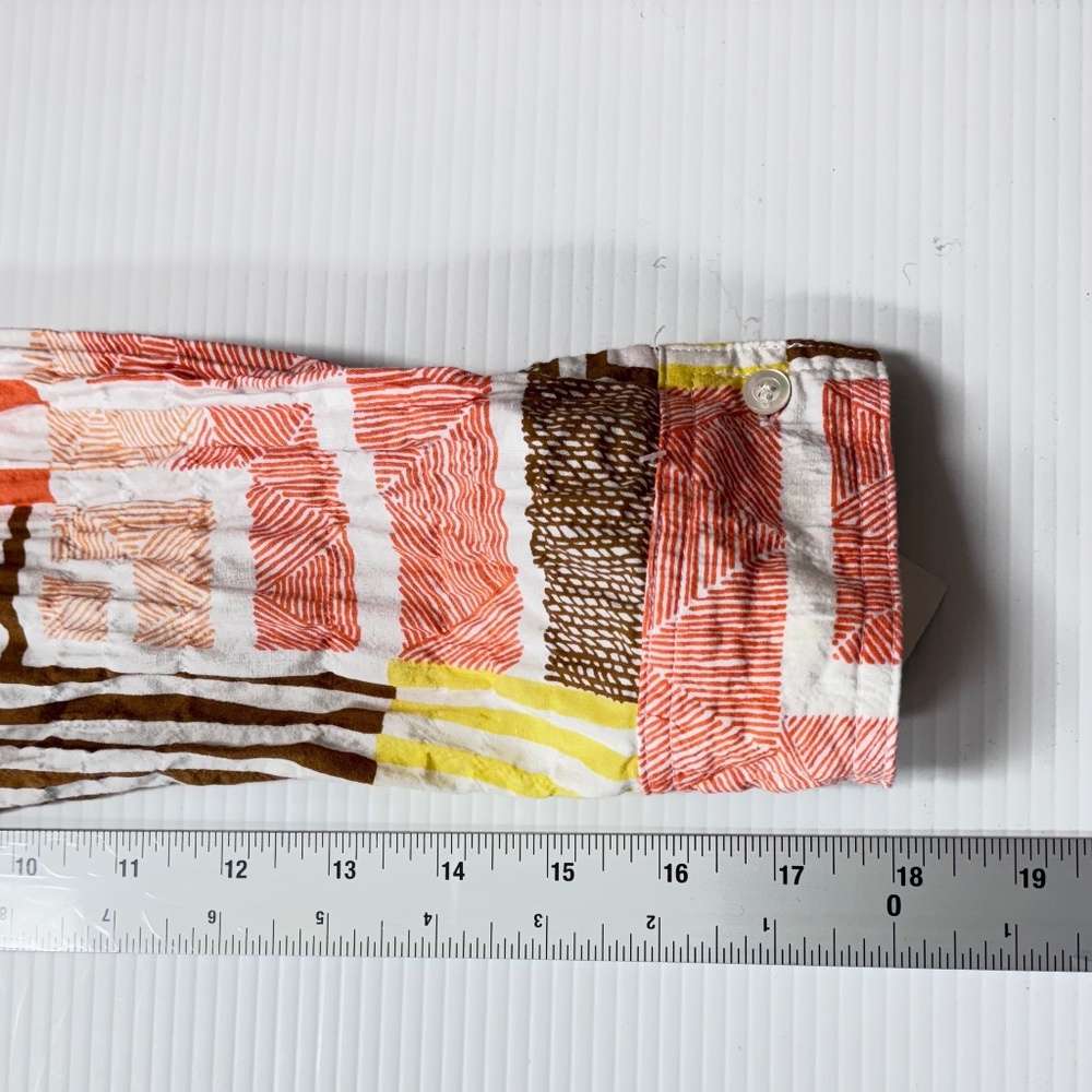 J. MCLAUGHLIN LADIES BUTTON DOWN PATTERN. SIZE M - image 5